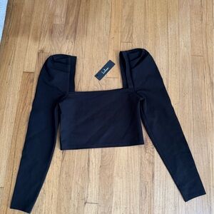 Fall Must Have: Lulus Black Long Sleeve Square Neck Crop Top – Size S (NWT)